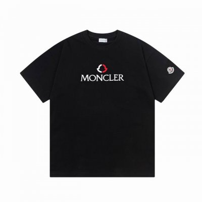 隔天到 Moncler 蒙口 字母Logo 刺绣% Logo标识精致升级 原版面料 官方同款 短袖T恤 定制 同缸染面料 手感非常舒服 春夏最新版本 颜色: 黑