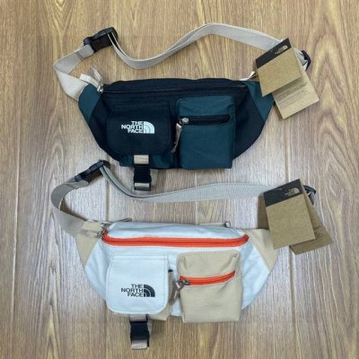 The North Face Tnf北面多口袋撞色工装运动休闲腰包胸包单肩包斜挎包 颜色：黑色 米白色 尺寸：37X 8 Cm Id：902