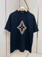 lv2025新款四叶草烫珠T恤 Logo全是一颗一颗独立的小珠子 非常奢华的感觉 肩部通肩压条 280克纯棉面料舒适透气 黑白双色 男女同款 码数S-Xxl