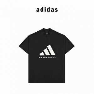 本地自取180 adidas立体硅胶小高领短袖 男女同款，Oversize版型，胸前经典Adidas basketball图案，背后经典硅胶Logo小标，高克重