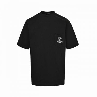 chrome Hearts 克罗心 口袋十字架印花短袖 面料采用280克重精梳棉，定制32支1*1螺纹，成衣两遍水洗处理，面料舒适亲肤无异感，定制定染面料，纺织