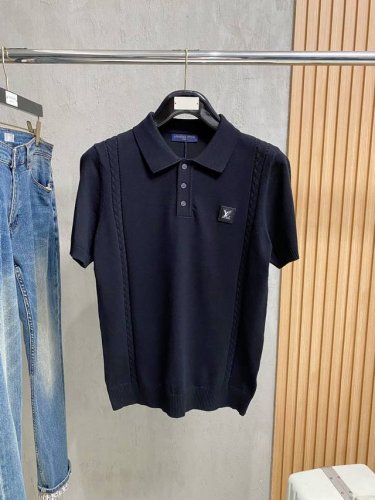 Lv 2025春夏新款简约百搭字母刺绣顶级进口私货针织polo短袖 高端重工提花短袖针织衫 专柜款时尚不失奢华 品质毋庸置疑 上身效果超赞 奢华官网同款 专柜尺
