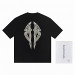 w2521# 巴黎世家Balenciaga2025新款前后数码印花短袖 材质:采用高版本300G双纱精梳棉 尺寸:S M L Xl 颜色:黑色 白色
