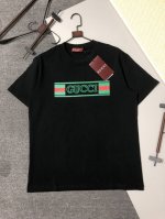 Gucci 25S夏款 颜色 黑色 白色 尺码 S M L Xl 前Logo发泡字母印花 280G精梳紧密棉 高品质 男女同款