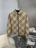 Burberry巴宝莉 专供新款原单男士夹克外套 双面可穿 渠道特供 高端货简约经典大爆款 原版聚酯纤维创新科技面料 简洁利落又清爽商务，品质做工细节经得起任何