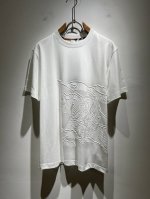Burber*Y巴*莉2025春夏新品男女同款短袖T恤，重磅来袭，最近比较火热的环保纯棉面料制作而成，高端户外运动休闲系列，非常火热运动风潮！Bur最新研发的特