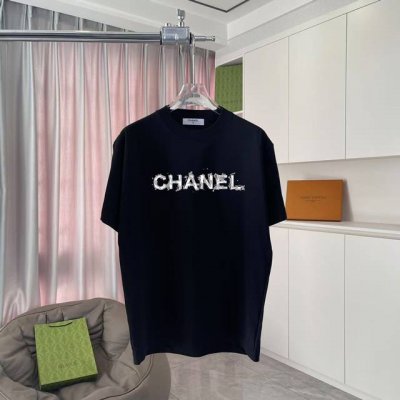 香奈儿 Chanel2025春夏新款 双C字母Logo印花 短袖T恤 定制面料300G 男女同款 尺码：S M L Xl Xxl 五个码 颜色：黑色 白色 粉红