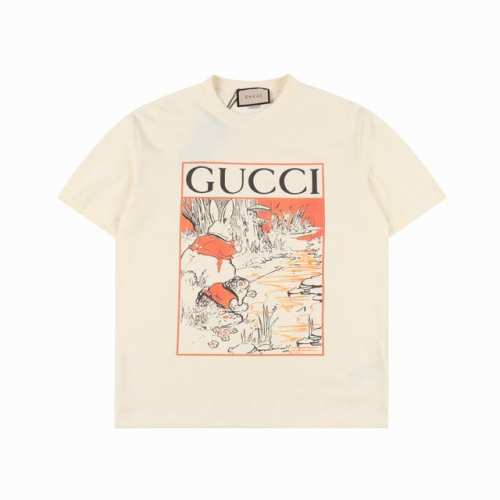 170 Gucci 古驰Guc 卡通印花短袖T恤 面料：规格采用实打实240G 100%纯棉 针织内的兰博基尼，定织定染！属于高敏感特殊色 我们对面料的要求是要