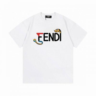 款号：G2119 Fendi 芬迪 2025新款 蛇年限定 趣味蛇形字母Logo 男女同款 短袖T恤 定制260克100％双纱纯棉面料 定染32支双股螺纹 领标
