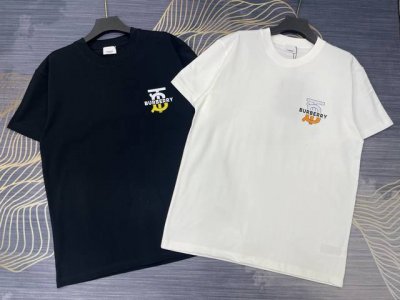 上新 Burberry巴宝莉2025春夏新款印花字母Logo圆领短袖T恤 高版本高版本 280克精棉面料 全网独家首发 百搭款细节处理完美 进口印花Ogo工艺