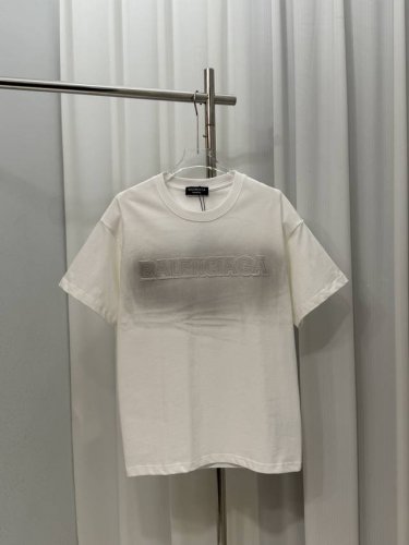 Balenciaga巴黎世家贴布字母刺绣做旧大Logo经典款男女情侣同款短袖T恤 原版面料 官方同款 定制310克同缸染面料 手感非常舒服 春夏最新砖柜同步 时