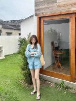 自带慵懒松弛感的天丝防晒腰果花套装 定染色系 宽松收口袖的防晒设计 慵懒松弛感拉满 轻松驾驭各种场合 随便一拍都电影感大片 防晒 透气 出游 海边 简单高级 S