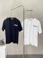 Miumiu缪缪独家专供新款原单男士休闲短袖 高端定制 高端版本 时尚百搭爆款进口面料 手感超柔软细腻 穿着亲肤舒适 高端精品 代工厂p精细做工 上身非常赞 男