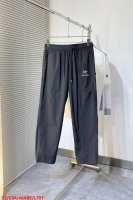 L707 Sz始祖鸟 拼接束腿机能裤，户外之于就不需多讲了，霸主级！25Hours概念，全天候！中等厚度，柔软舒适有骨感，都是定织的面料否则色系质感不一样啊细节