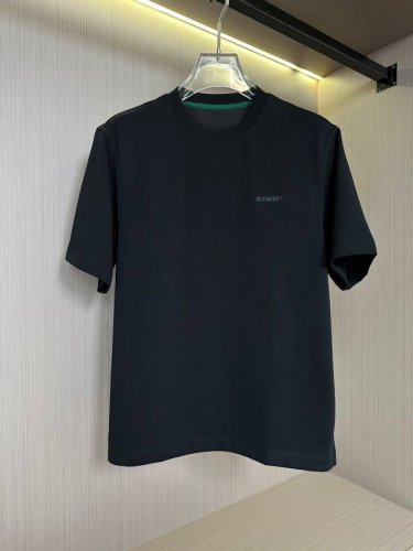 衣服 裤子 黑色上衣