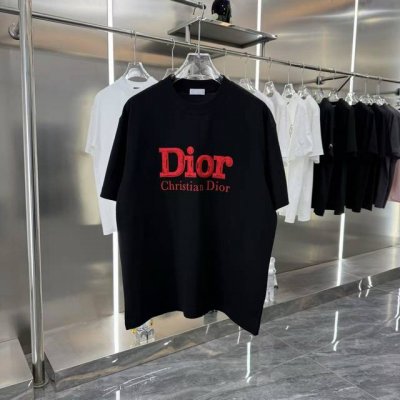 dior迪奥2025Ss新款硅胶字母爆裂痕立体凹凸情侣休闲短袖T恤 最高版本！定制面料290克双纱！硅胶字母爆裂痕立体凹凸工艺设计！ 辅料：开模原版过鉴定领标