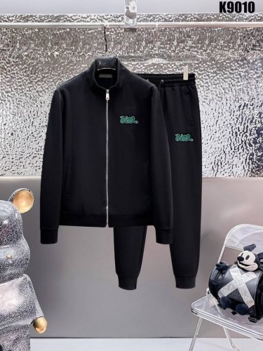 直 Dior 迪奥 胖子福音 爆款套装来袭 专注官网原版 2025全新爆款开衫卫衣套装 原单狠货倾注顶级设计师的精心之作 就为一个贴合、完美的上身效果 全天然优