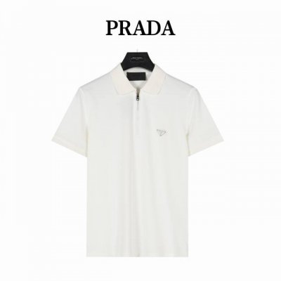 prada 普拉达 25Ss新款经典三角标半拉链短袖polo衫 原版品质欢迎对比。1:1经典复刻，合身版型polo 衫，选用专柜优质大网眼布珠地棉面料打造，跟市