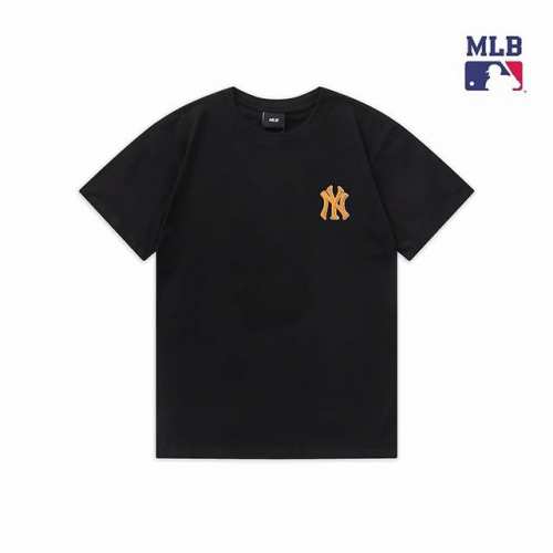 上新 高版本 Mlb刺绣印花短袖 一键解锁Mlb夏日新 花 样 带上Mlb老花系列夏日新T图鉴，更新你的夏日 清新配色唤醒夏日氛围，波普老花T恤同步加载摩登日常