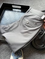 主推 顶级专柜新品！ 人气爆款！Zegna 杰尼亚专柜新品高奢休闲裤！恒隆在售万元级，款号：1868 杰尼亚家今年最新薄款高密高支纱线面料，高氨纶配比充分保证上