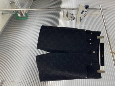 Gucc 2025春夏新款牛仔短裤 特定提花牛仔面料 满印Logo休闲 码数：M-3Xl