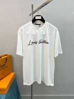 高品质 Lv。25Ss胶印高工艺制作 经典配色T恤新品！！款式相当的青春活力，朝气澎湃！！新一季主打的小熊系列，采用一级印烫的高规格标准.色调过渡呈现的立体感很