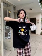 上新！元素碰撞，超级吸睛！Nasa宇航员太空人情侣款圆领短袖T恤，全部采用上等原料，质感好颜色鲜明！ 这种款式上身回头率超高！基础款的圆领Tee,男女均可驾驭！