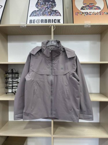 300 Kolonsport 可隆高定版冲锋衣防水夹克外套 可隆专柜同步登山系列 采用进口客供面料 2025春季新款来袭！克隆高端牛货！贸易公司订单！硬壳单层冲