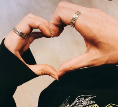 克罗心 Chrome Hearts Forever 永恒戒指情侣款戒指 德国进口泰银材质原单材质 品质一流 哥特设计风格 潮人必备 配专柜全套包装 尺码：6.7