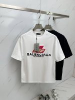 高端品质 25款Ss秋冬新品打底短袖 质量杠杠的 厚度弹性适中 舒适性高 Mp耐洗耐穿 秋季单品 冬季打底佳品 务必人手两件备用 亲戚好友特别推荐款 送礼也是最