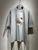 acne Studi*Os2025春夏新款男女同款短袖T恤，专柜同步发售！定制专属洗水纯棉面料，定制原版工艺螺纹，衣身设计标识Logo印花设计！完美融入时尚还有