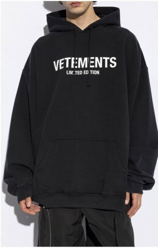 V236 新款连帽卫衣 顶配版 24Ss 新款 Vetement 两色