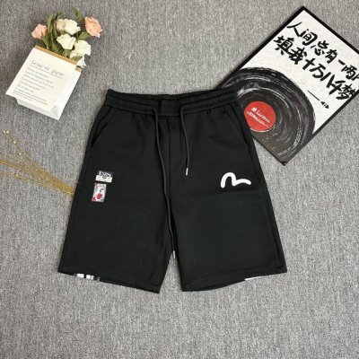 evisu 福神 笔刷式大M短裤卫裤 男女同款， 大M印花极具个性，出门不怕撞衫。 纯棉毛圈厚实面料，上身效果宽松休闲， 笔刷式的大M印花极具个性，出门不怕撞衫