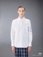 官网图。。。比价格p我们真的干不过他们，比质量绝对敢硬刚他们，咱们的面料是溢达给Af.Tommy.Holyster 专供出口的牛津纺轻度磨毛面料，柔软糯糯亲肤细
