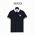 Gucci 古驰 胸口镶嵌双G刺绣polo短袖 采用100%棉双面珠地面料，拆解纱线分析，订织蜂窝四角网眼胚布，衣领为双系统提花定织扁机制成，有弹性，不变形，衣