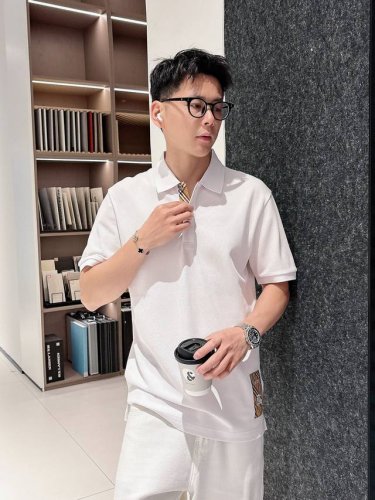 Ｂ家 2025Ss夏季新款 Logo男士翻领polo衫！经典商务男款，高端男装的天花板级别的商务男款！简约时尚大气不失优雅，单穿内搭体面过人，品质控 细节控的闭