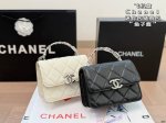 飞机盒 Chanel迷你包链条包 搭配很适这季节 香奈儿 复古氛围感瞬间拉满 尺寸: 13 10