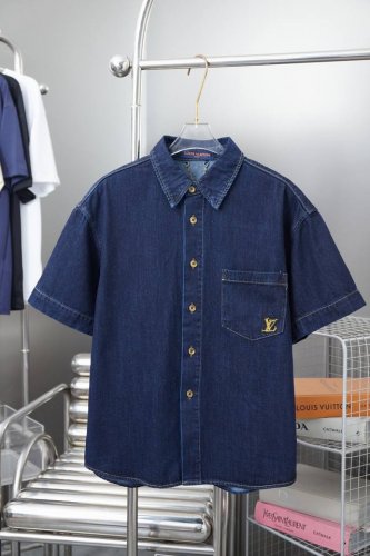 路易 Lv 25Ss早春新款绳索签名字母刺绣牛仔马甲衬衫 轻奢主义 男女日常通勤穿搭必备单品 正确版本 随意对比 详细特征 砂洗日本丹宁布轻薄舒适夏天 水洗酵素