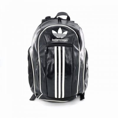 Balenciaga 巴黎世家 X Adidas 阿迪达斯联名款双肩背包 黑拼白 Balenciaga巴黎世家Xadidas阿迪达斯重磅联名款压印徽标拉链双肩包