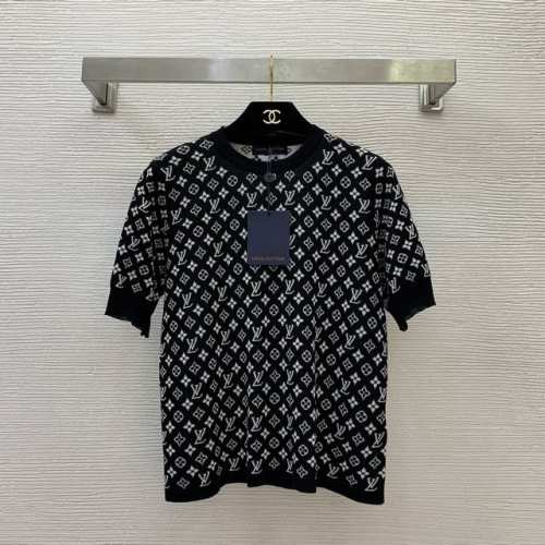 款号G25021846 Louis*驴家Lv新款 经典老花字母Logo宽松时尚圆领P套头针织衫P！黑色， M码：胸围94，袖长24，衣长55