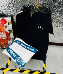 带Nfc芯片识别高版本 evisu 福神2025夏季新款印花休闲宽松情侣款 短袖T恤Dt1063 细节:版本一比一复刻 吊牌 领标 水洗 包装袋 水洗处有Nfc