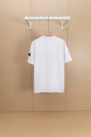 挂拍图 顶级版本 Moncler 蒙口2025Ss新款像素模糊Logo印花短袖 Moncler标识点缀于胸前 仿佛艺术家的灵魂印记 辨识度拉满 低调中蕴含着无尽
