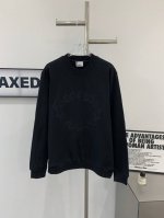 款号G682 新款Burberry巴宝莉24秋季新款限定橡树树叶字母印花圆领卫衣 博柏利基础百搭款永不过时内搭外穿都超级好看不分性别年龄都可轻松驾驭 精选320