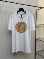lv路易25Ss圆领印花链条短袖T恤 Size：S M L