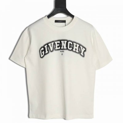 Givenchy 纪梵希 25Ss 阴影字母印花短袖T恤 面料采用定制240G 26支特滑双股精棉平纹高密无尘全棉布料。前幅高密度加厚，走线平整，代工品质，全套