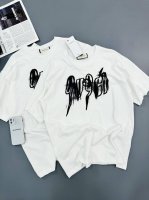 Gucci古驰新款经典刀锋Logo图案印花短袖T恤 耐看好穿 经典简约Logo设计 面料260克双纱爽滑棉面料 手感爽滑透气舒服~ 宽松版型 满满夏季凉爽感 颜