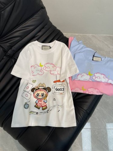 Gucc*25春夏新款重工手绘刺绣小公仔云朵短袖T恤，进口纯棉面料，经典版型百搭不挑人，上身非常漂亮！Sml Aa