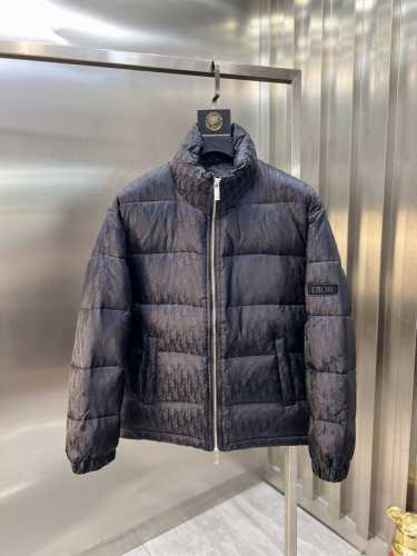 P530 迪奥 2025秋冬新款羽绒服 原版1:1订制五金配件全进口原版定制 欢迎专柜对比 绝对的高品质 采用顶级95白鸭绒 超柔软 充羽量蓬松饱满 超级重工