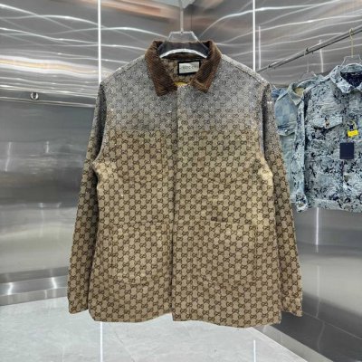 鹿晗同款 Gucci夹克外套 古驰牛仔裤 鹿晗Gapady音乐节 同款 烫钻经典老花西装直筒休闲长裤 这套的烫钻位置都在上面 西装拼接了灯芯绒材质的领子 还是纽