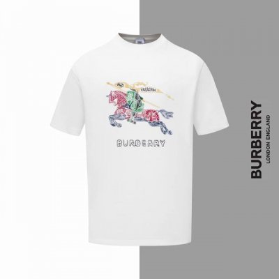 款号#Z23 巴宝莉彩色战马刺绣圆领短袖 Burberry官网一致款式 面料：32支双纱280克纯棉面料 同缸同色织染螺纹 颜色一致 工艺：进口机器饱满万针字母